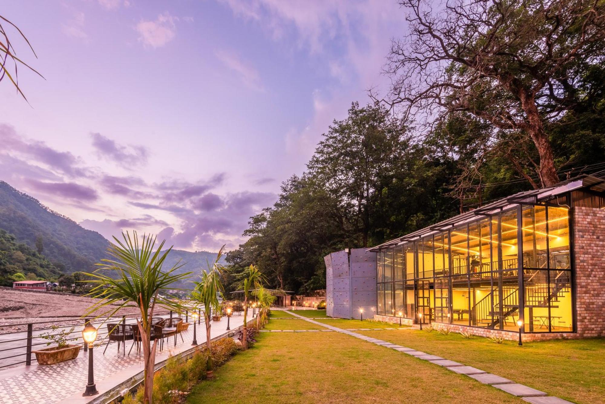 Dls Divine River Resort And Spa, רישיקש מראה חיצוני תמונה
