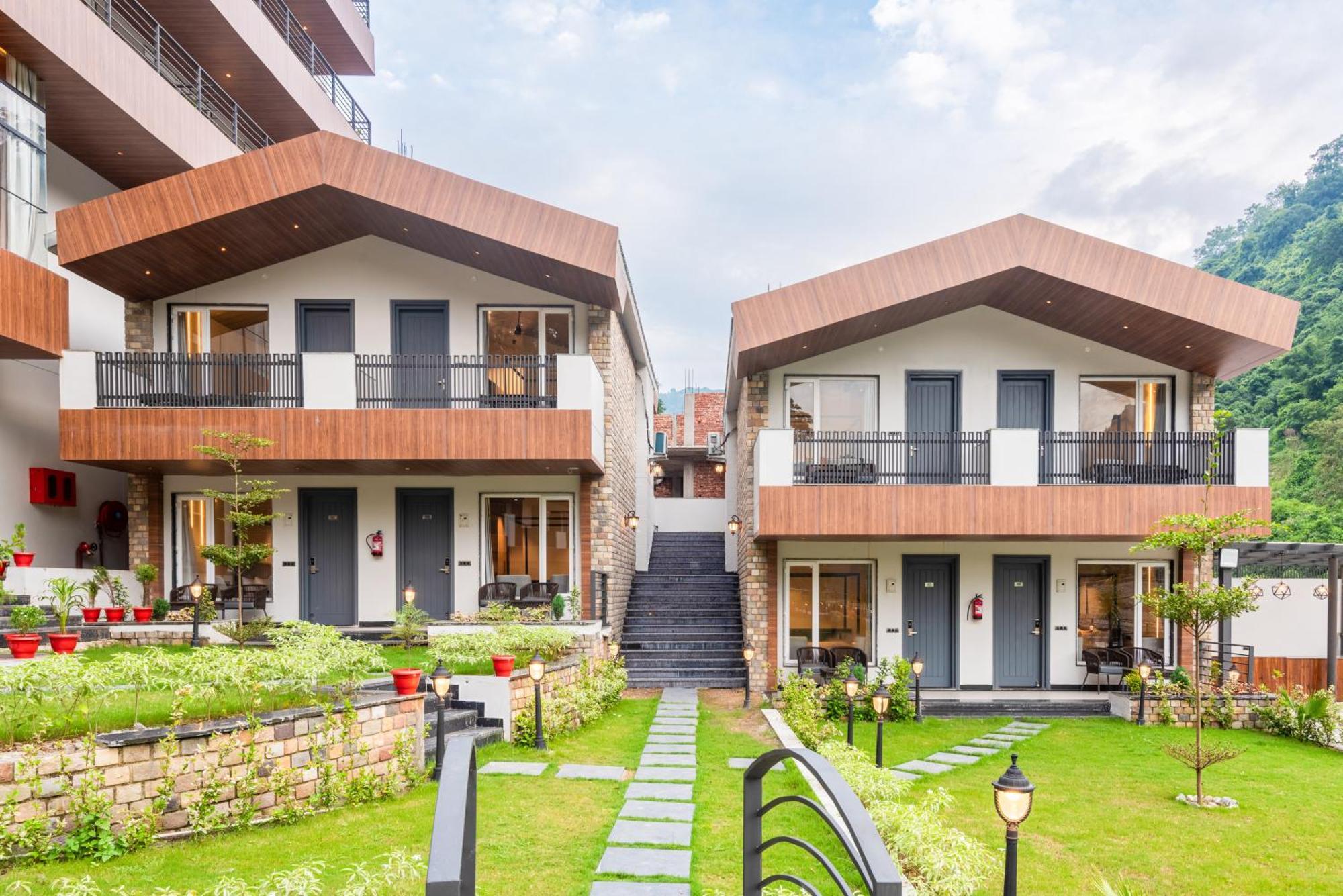 Dls Divine River Resort And Spa, רישיקש מראה חיצוני תמונה
